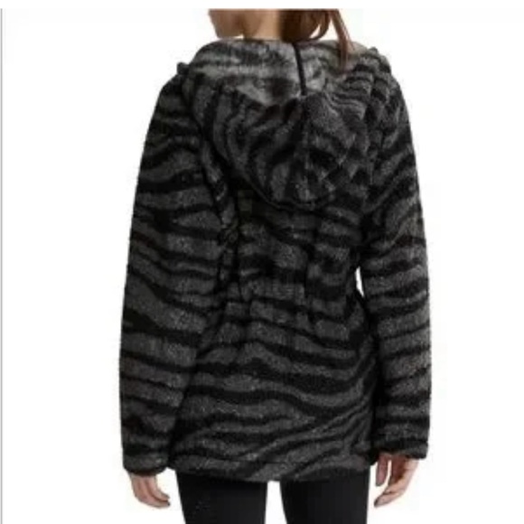 VARLEY Whitfield hooded pullover black zebra size Medium - Picture 2 of 8